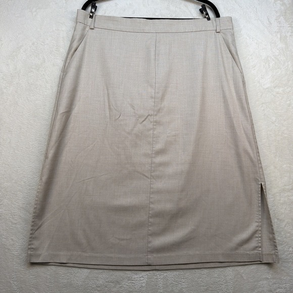 Banana Republic Dresses & Skirts - Banana Republic Women's Beige Skirt 18